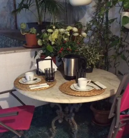 Casa Marele