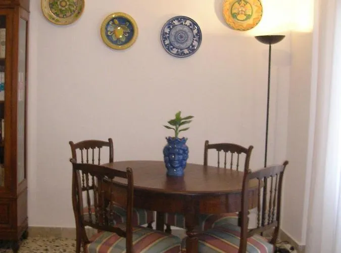 Casa Marele Holiday home *